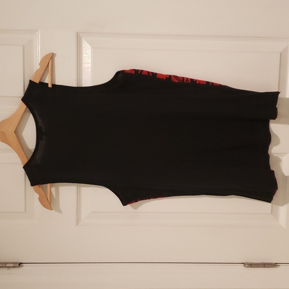 Express Tank Top - Picture 3 of 4